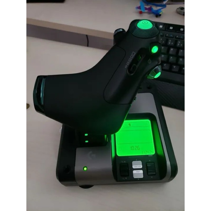 Imagem do Manche Logitech X52 Profissional